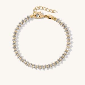Markie Necklace
